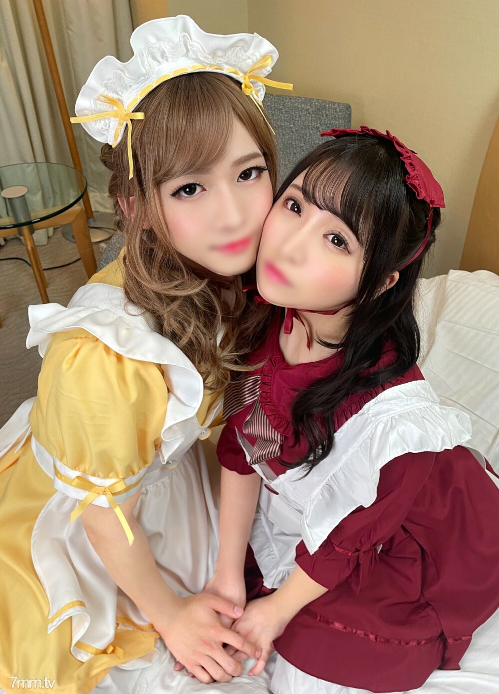 FC2-PPV-3024763 * Limited price [Cross-to-female layer x beauty / small / female layer] A cute face and a devilish maid who is sweetly groped and faints in agony ΓÖí In return, a cum shot piston that thrusts until her face is exposed [Personal shooting]