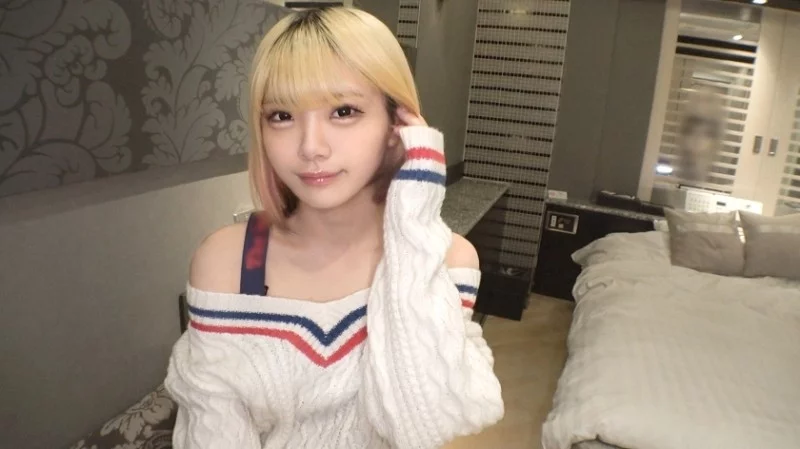 SIRO-5655 SIRO-5655 - "[This Is The Ultimate Erotic Double Threat!][She Loves Both Giving And Receiving Pleasure!] This Super-Erotic Blonde Gal's Blowjob Is Breathtaking, As Her Mouth Is An Erogenous Zone! Surprisingly, Her Hobby Is Sewing? This
