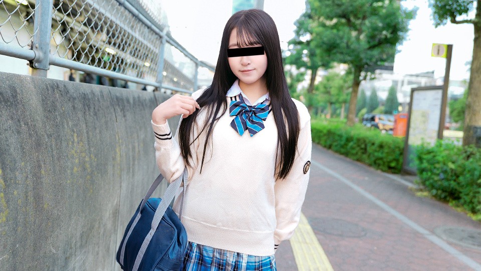 10MUSUME-081926-01 Messing With A Girl In Uniform On The Train: Yuka Negishi
