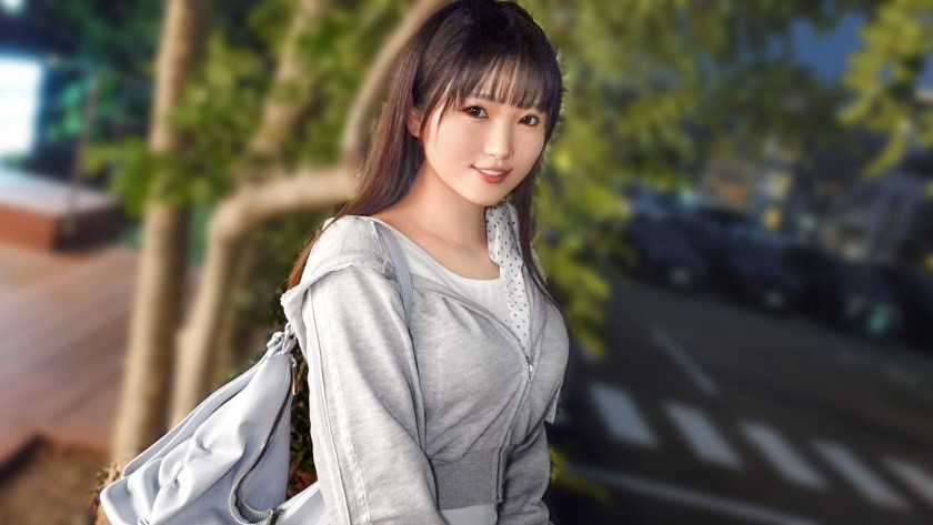[UNCENSORED-LEAK] SIRO-5719 A masochist girl who likes older people gets excited surrounded by older men at a porn movie theater. She cums when she touches her pussy, cums when she shakes her hips, and erogenous zones all over her body that make her cum n